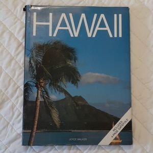Hawaii by Joyce Walker